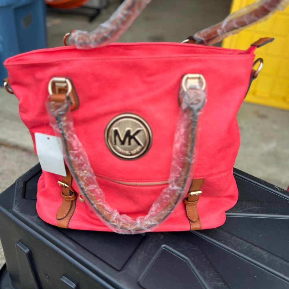 Michael Kors Purse brand new